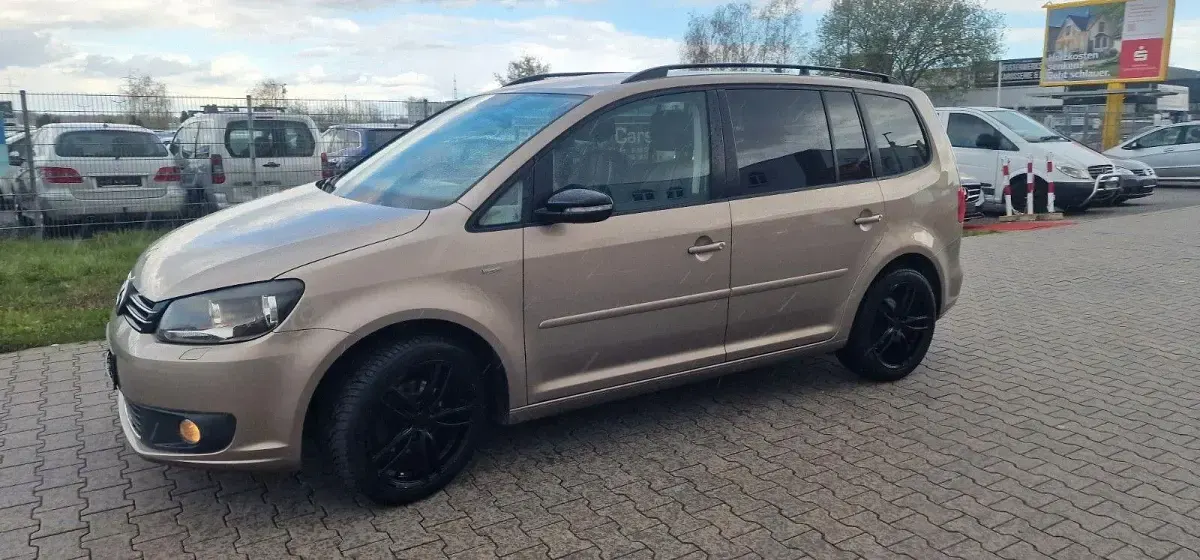Occasion VW Touran Match 105 ch (77 kW) 2012 Beige Monospace