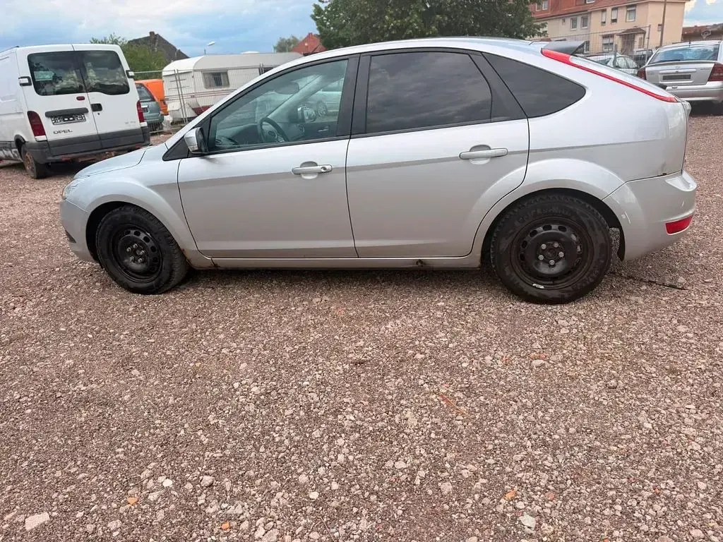 Gebraucht Ford Focus 101 PS (74 kW) 2009 Other Limousine