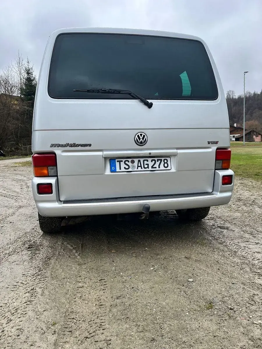 Używany VW T4 151 KM (111 kW) 2002 Srebrny Van