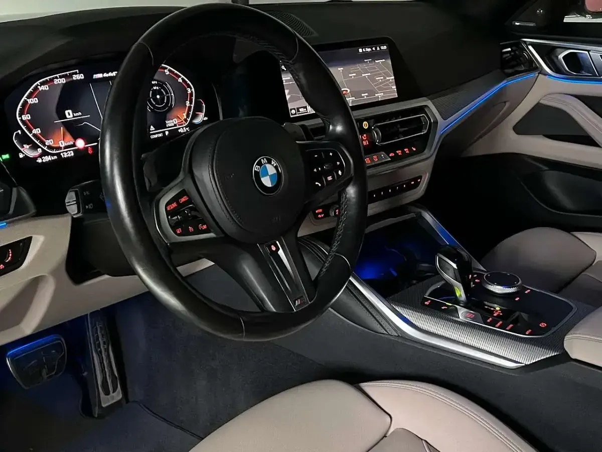 Gebraucht BMW M440 M Sport 374 PS (275 kW) 2022 Rot Limousine