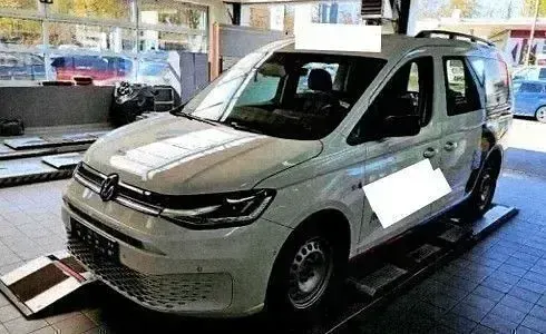 Second-hand VW Caddy Maxi Life 122 CP (89 kW) 2023 Alb Monovolum