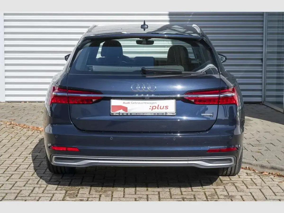 Gebraucht Audi A6 Advanced Plus 265 PS (194 kW) 2025 Blau Kombi