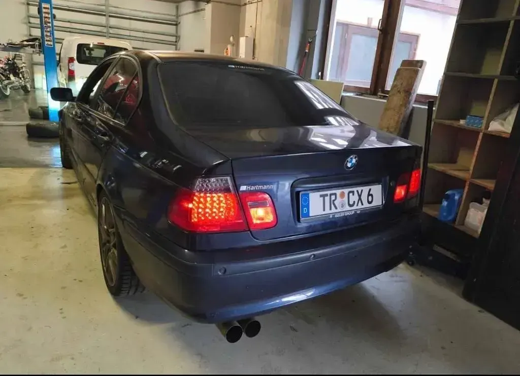 Gebraucht BMW 316 Performance 116 PS (85 kW) 2002 Blau Limousine