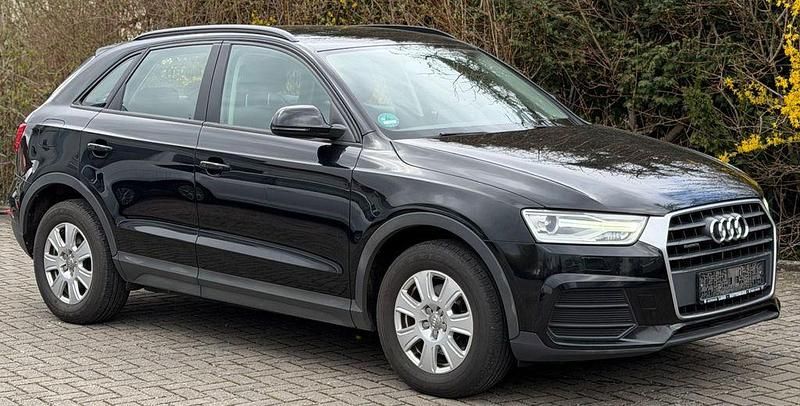 Gebraucht Audi Q3 Ambiente 150 PS (110 kW) 2015 Schwarz SUV