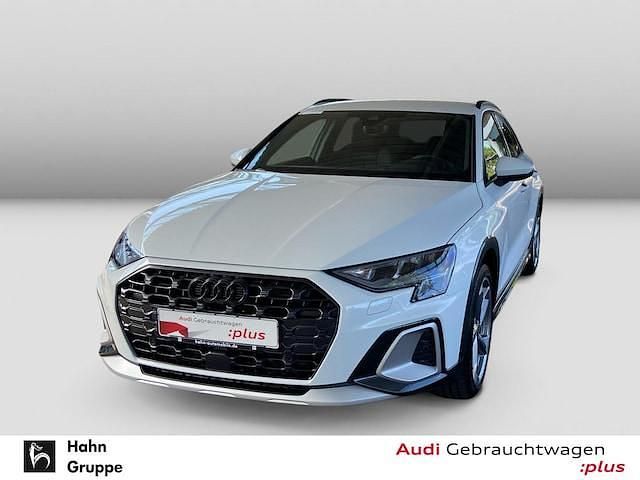 Gletscherweiß metallic Gebraucht 2025 Audi A3 Ambiente | 33.430 € (Fairer Preis) - Bild 1/4