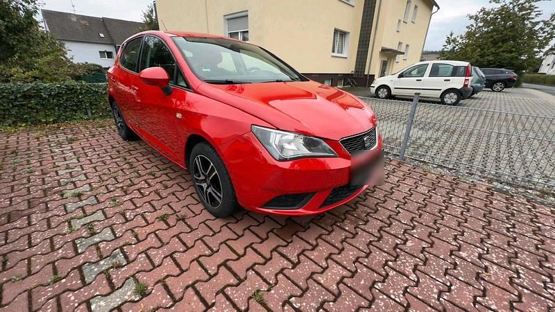 Gebraucht Seat Ibiza 69 PS (50 kW) 2013 Rot Kleinwagen
