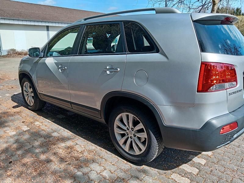 Gebraucht Kia Sorento 197 PS (144 kW) 2011 Grau SUV