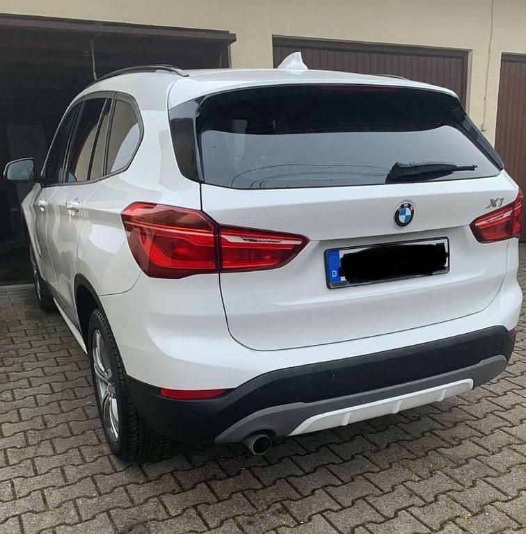 Gebraucht BMW X1 xLine 136 PS (100 kW) 2016 Weiß SUV