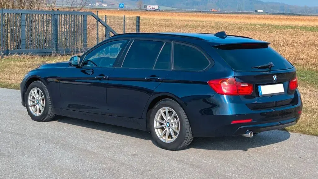 Gebraucht BMW 320 Cabriolet 184 PS (135 kW) 2013 Blau Cabrio
