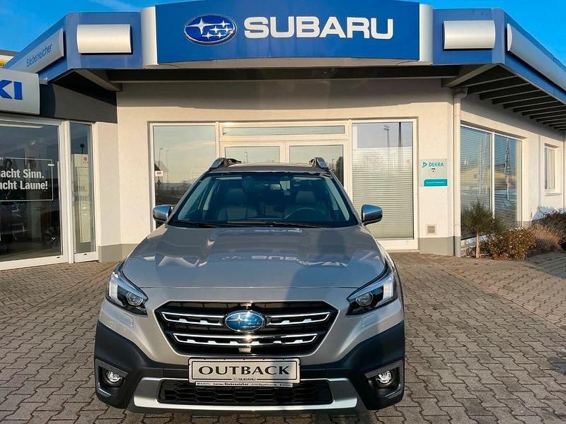 Neu Subaru Outback Platinum 169 PS (124 kW) 2026 Gold Limousine