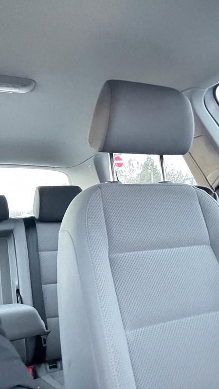 Second-hand VW Golf 2005 Coupe