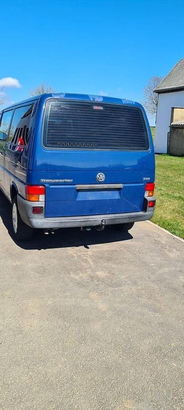 Gebraucht VW T4 102 PS (75 kW) 2003 Blau Van