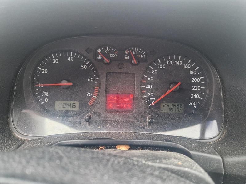 Gebraucht VW Golf IV 120 PS (88 kW) 2005 Silber Kombi