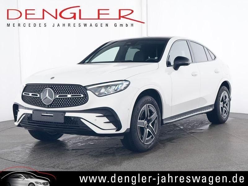 Weiß Gebraucht 2024 Mercedes GLC300e AMG line Coupé | 68.900 € (Guter Preis) - Bild 1/4