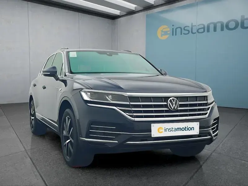 Gebraucht VW Touareg 231 PS (169 kW) 2022 Blau SUV