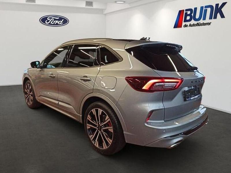 Gebraucht Ford Kuga ST-Line 224 PS (164 kW) 2024 Solar silver metalli SUV