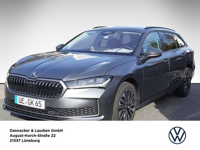 Grau Gebraucht 2024 Skoda Superb Selection Kombi | 43.990 € (Teuer) - Bild 1/4
