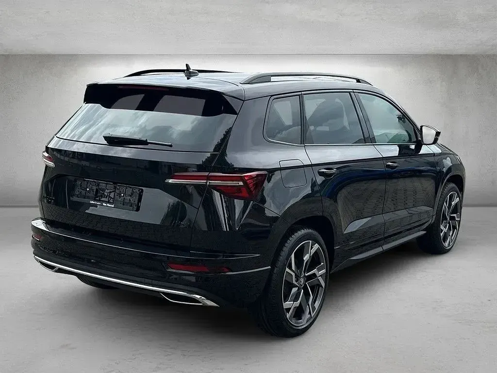 Gebraucht Skoda Karoq SportLine 190 PS (139 kW) 2026 Schwarz SUV