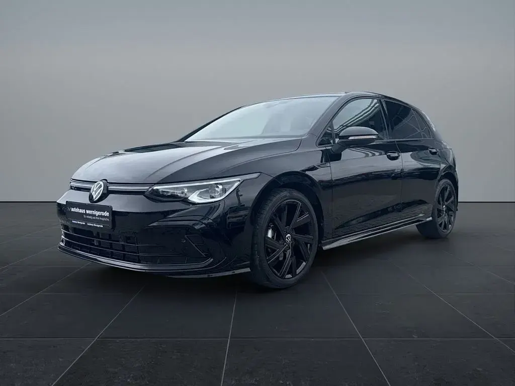 Gebraucht VW Golf VIII R 150 PS (110 kW) 2024 Grenadillschwarz metallic Limousine