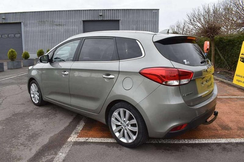Gebraucht Kia Carens 116 PS (85 kW) 2016 Grau Van / Kleinbus
