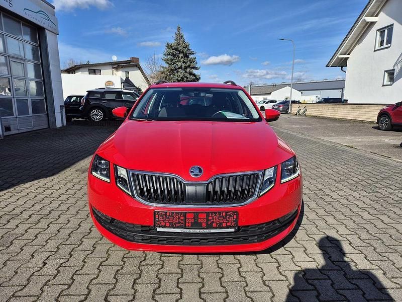Gebraucht Skoda Octavia Soleil 150 PS (110 kW) 2019 Rot Kombi