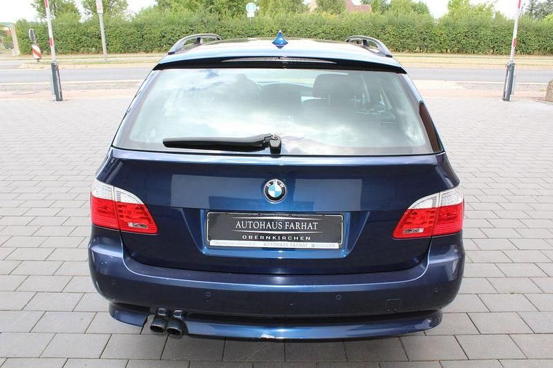 Gebraucht BMW 523 Advantage 190 PS (139 kW) 2008 Blau Kombi