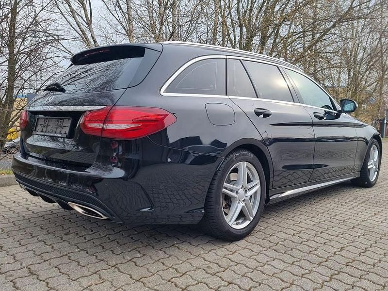 Gebraucht Mercedes 200 184 PS (135 kW) 2016 Schwarz Limousine
