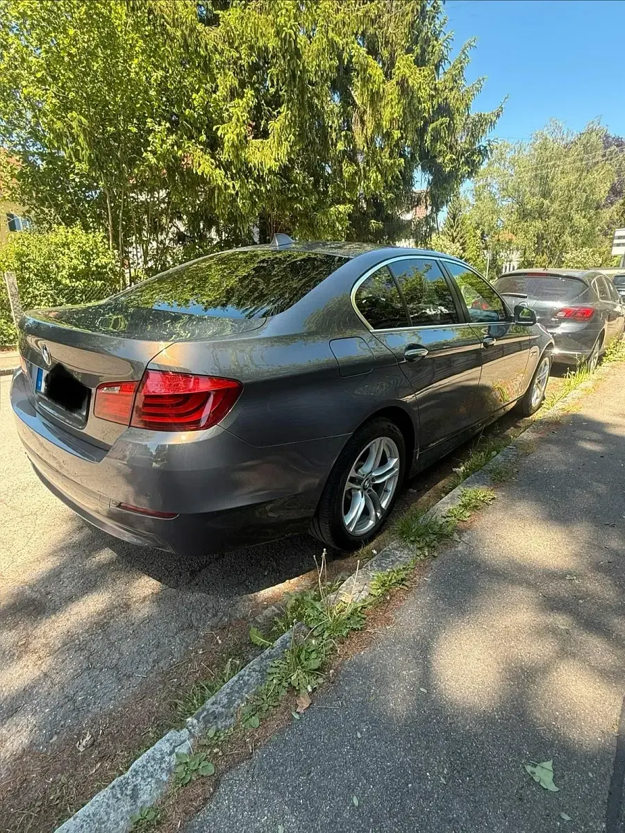 Gebraucht BMW 520 184 PS (135 kW) 2013 Andere farben Limousine