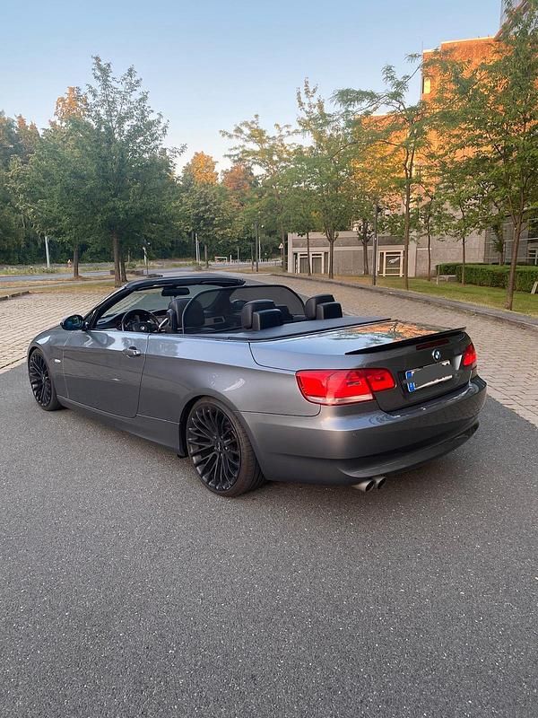 Gebraucht BMW 330 Cabriolet 231 PS (169 kW) 2007 Cabrio