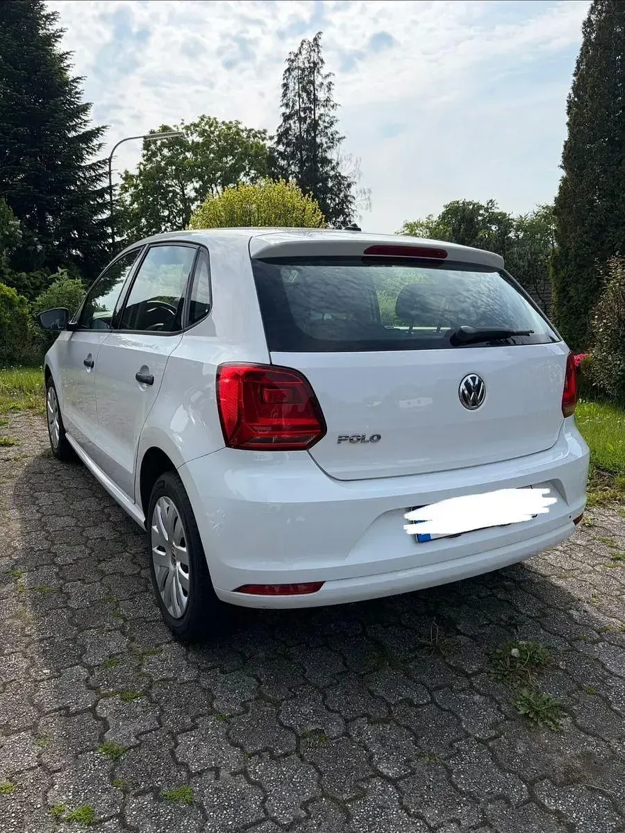 Second-hand VW Polo Comfortline 75 CP (55 kW) 2014 Alb Hatchback
