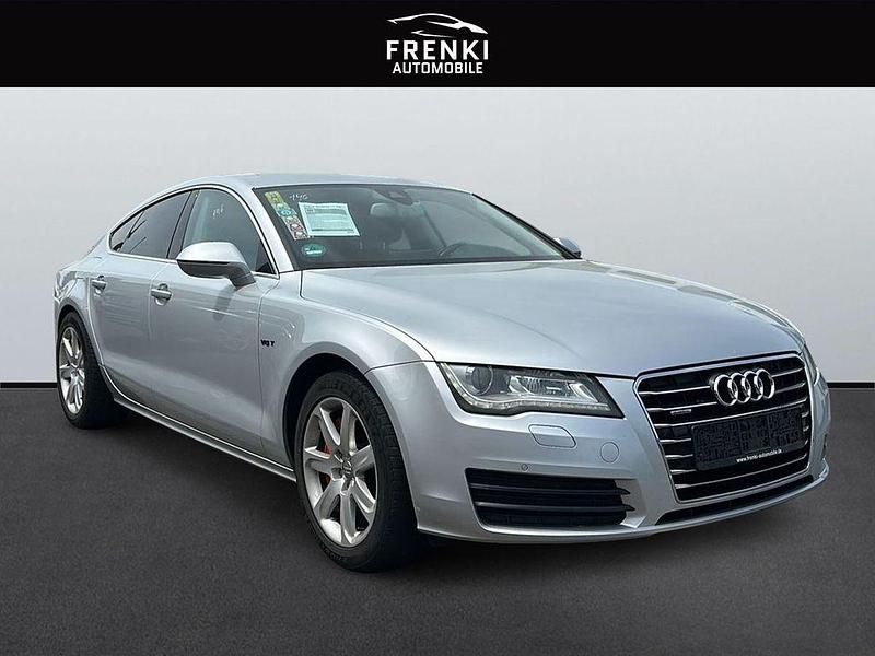 Eissilber metallic Gebraucht 2012 Audi A7 Sportback Kleinwagen | 17.999 € (Etwas zu teuer) - Bild 1/4