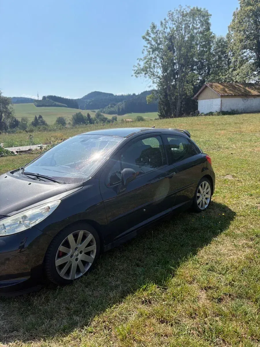 Gebraucht Peugeot 207 Platinum 150 PS (110 kW) 2007 Schwarz Limousine