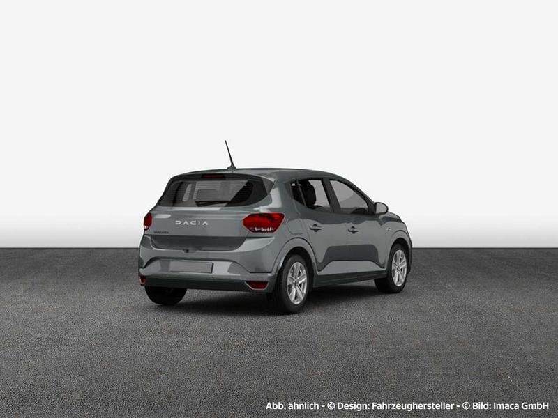 Neu Dacia Sandero Extreme 110 PS (80 kW) 2025 Zedergrün Kleinwagen