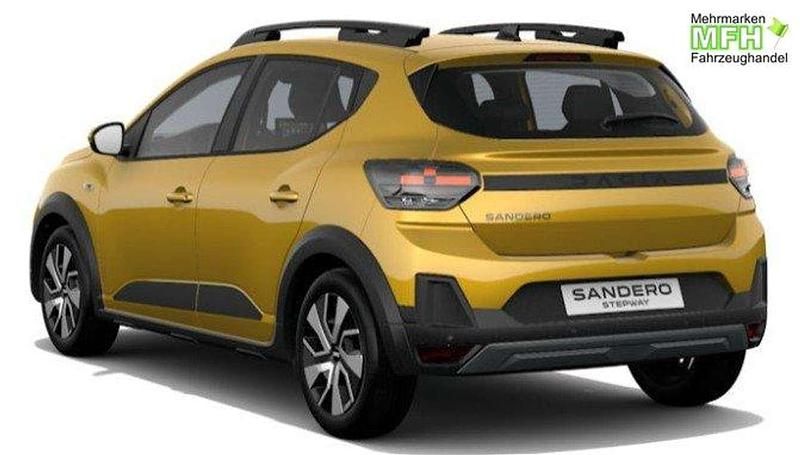 Neu Dacia Sandero Expression 110 PS (80 kW) 2026 Amberyellow SUV