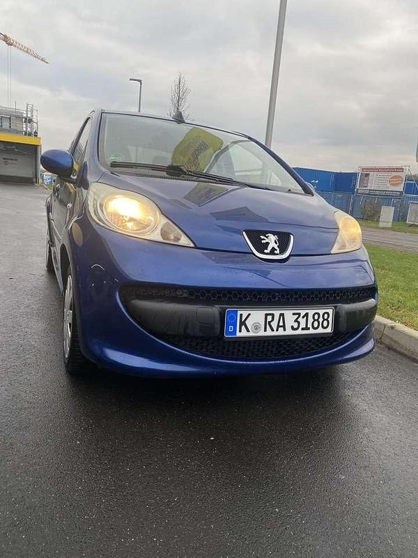 Gebraucht Peugeot 107 Filou 68 PS (50 kW) 2008 Blau Kleinwagen