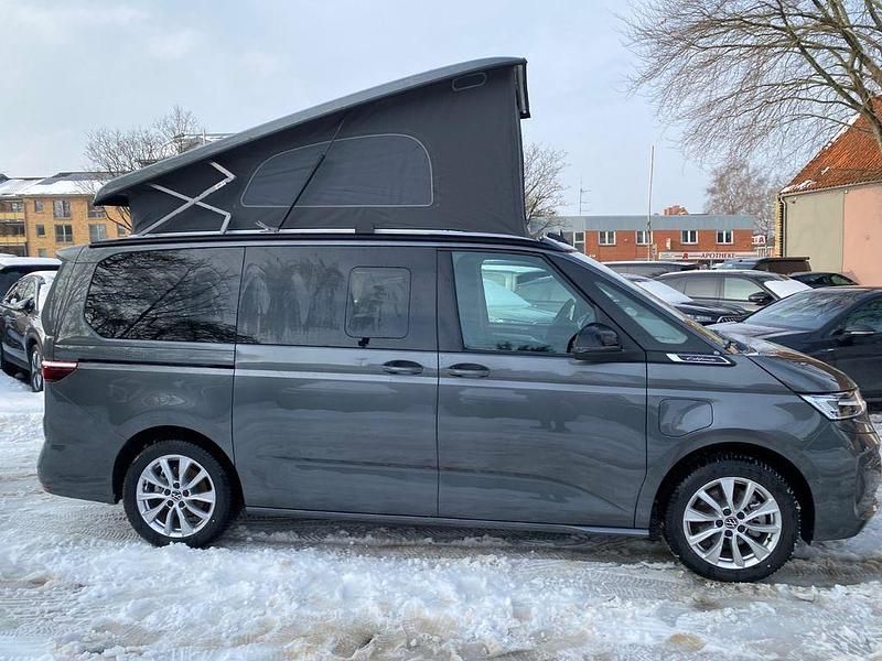 Neu VW California California 245 PS (180 kW) 2025 Grau Van