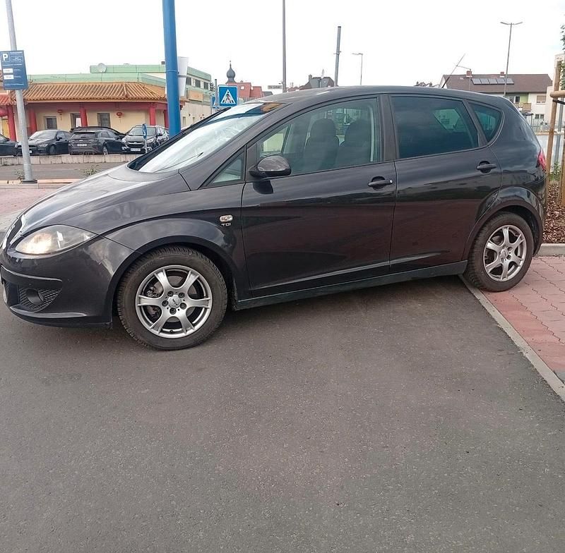 Second-hand Seat Altea 105 CP (77 kW) 2005 Maro Monovolum