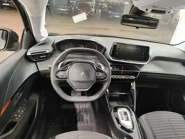 Gebraucht Peugeot 208 Active 101 PS (74 kW) 2023 Gris platinium Kleinwagen
