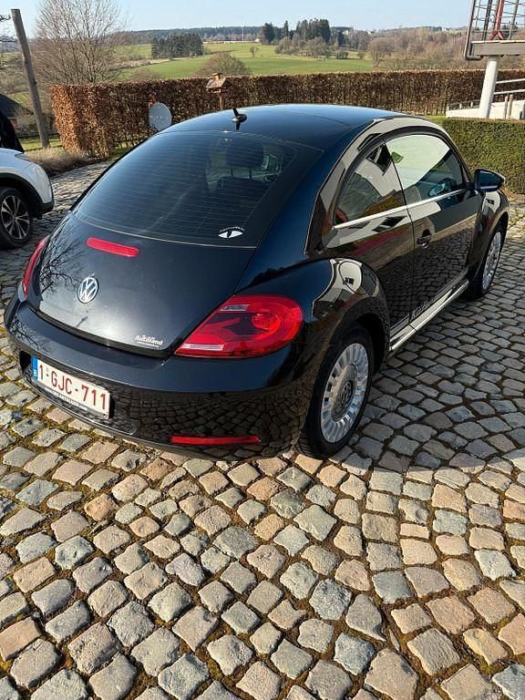 Gebraucht VW Beetle 105 PS (77 kW) 2013 Schwarz Kleinwagen