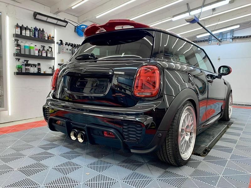 Gebraucht Mini John Cooper Works 231 PS (169 kW) 2015 Schwarz Kleinwagen
