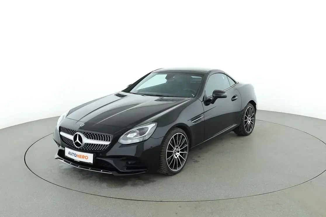 Gebraucht Mercedes SLC180 AMG line 156 PS (114 kW) 2018 Cabrio