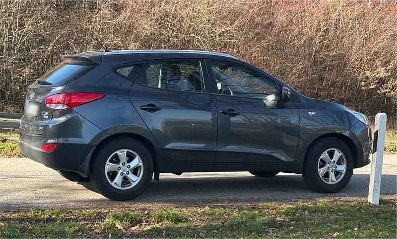 Gebraucht Hyundai ix35 136 PS (100 kW) 2010 Schwarz SUV