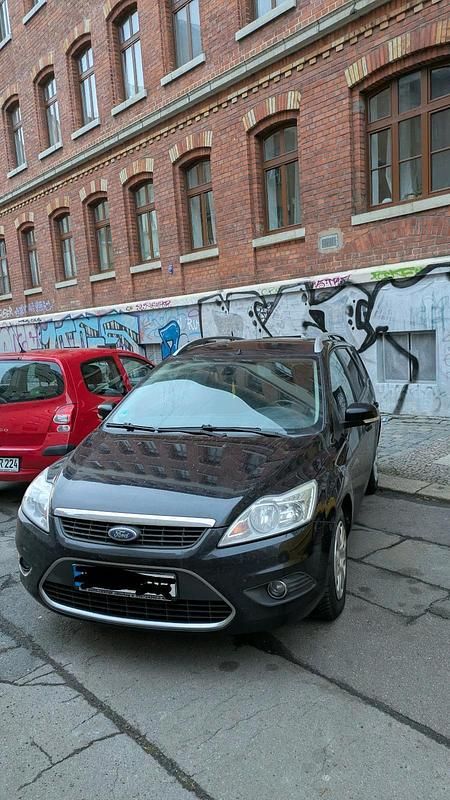 Gebraucht Ford Focus Ghia 125 PS (91 kW) 2009 Schwarz Kombi