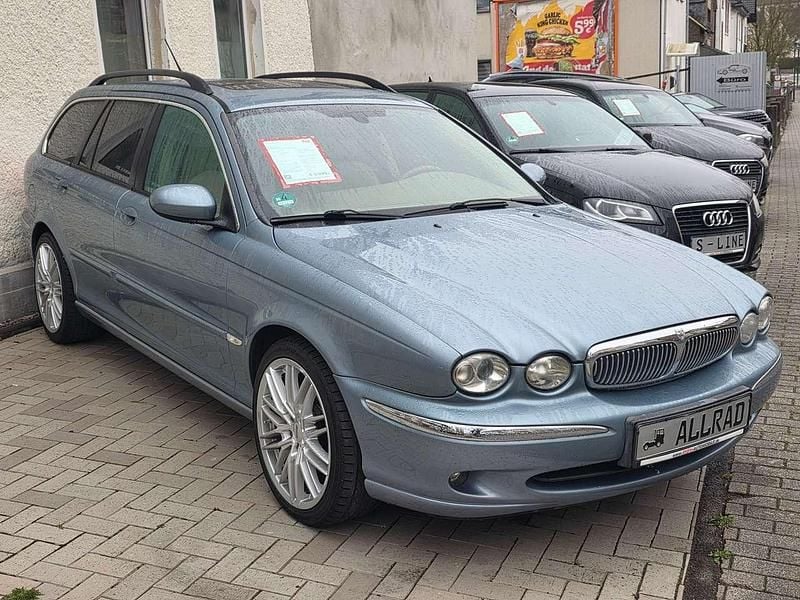 Gebraucht Jaguar X-type Executive 230 PS (169 kW) 2004 Zircon blue Kombi