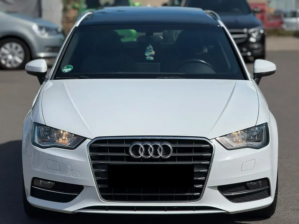 Gebraucht Audi A3 S-Line 179 PS (131 kW) 2014 Weiß Limousine
