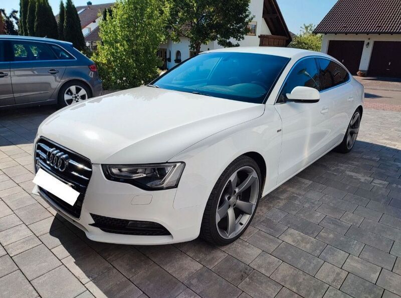 Weiß Gebraucht 2013 Audi A5 Sportback S-Line Limousine | 9.900 € (Superpreis) - Bild 1/4