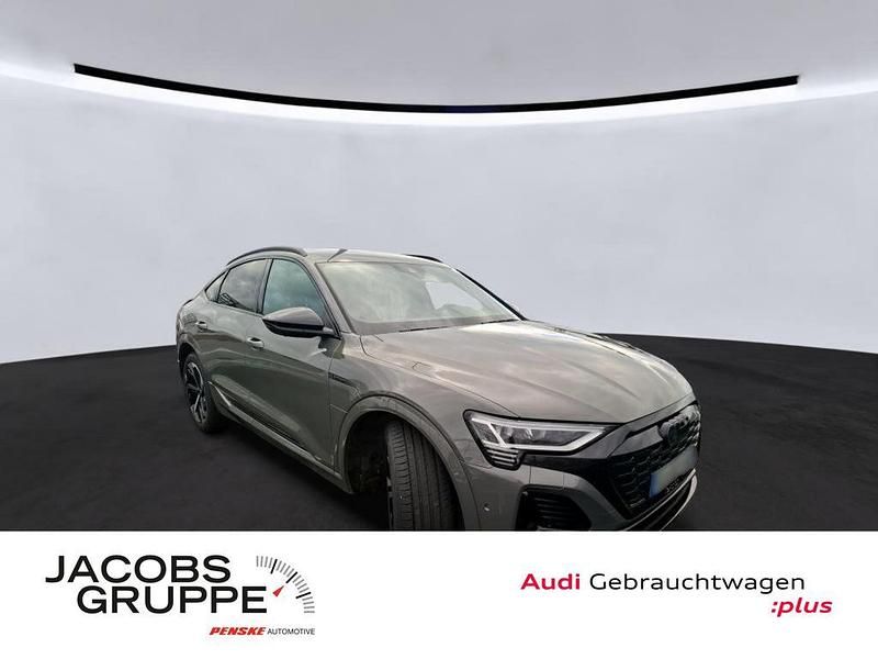 Gebraucht Audi Q8 e-tron S-Line 300 kW (408 PS) 2023 Chronosgrau SUV