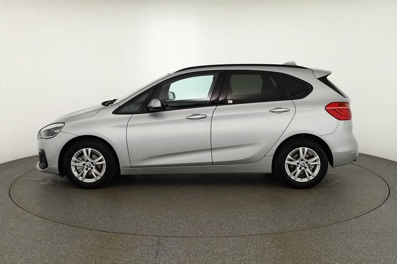 Gebraucht BMW 218 Active Tourer 136 PS (100 kW) 2021 Silber Van / Kleinbus