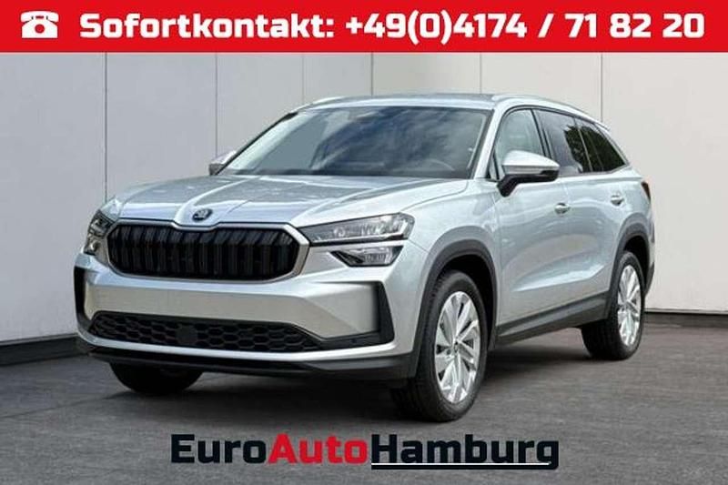 Brillantsilber metallic/silbe Neu 2025 Skoda Kodiaq Selection SUV | 43.580 € (Guter Preis) - Bild 1/4