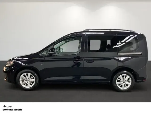 Gebraucht VW Caddy Basis 114 PS (83 kW) 2021 Schwarz Van / Kleinbus